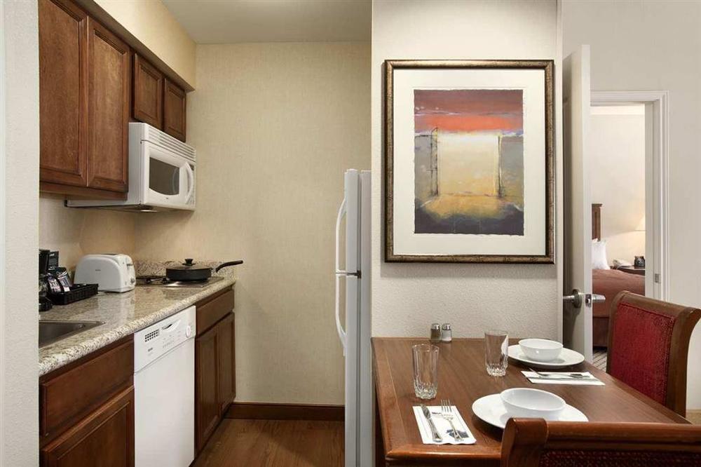 Homewood Suites Laredo At Mall Del Norte חדר תמונה